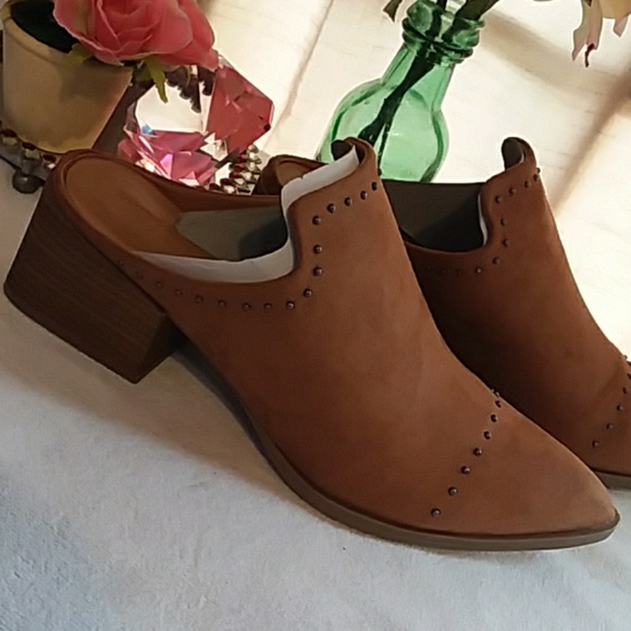 SOLD* - Picture 3 of 8